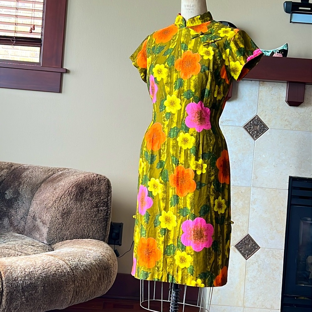 60s Sun Fashions of Hawaii wiggle dress - Picture 9 of 13